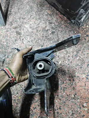 Fielder 161 Gearbox Mounting