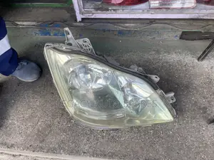 Toyota Crown Headlight(2008 Model)
