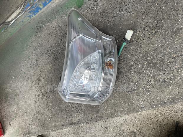 Mitsubishi Outlander Taillight(Body Light 2015 Model-Clear) - thumbnail 3