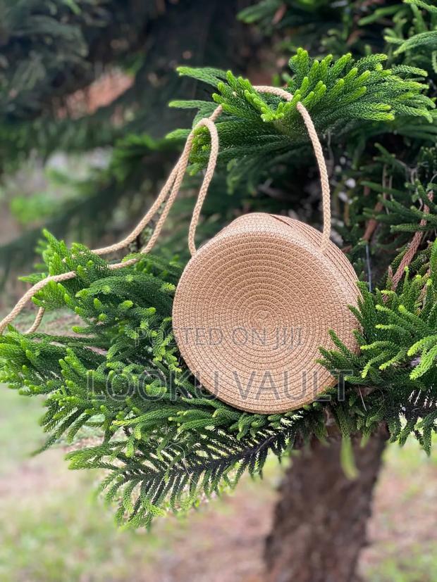 Strap/Sling/Boho/Beach Round Straw Bags - thumbnail 10