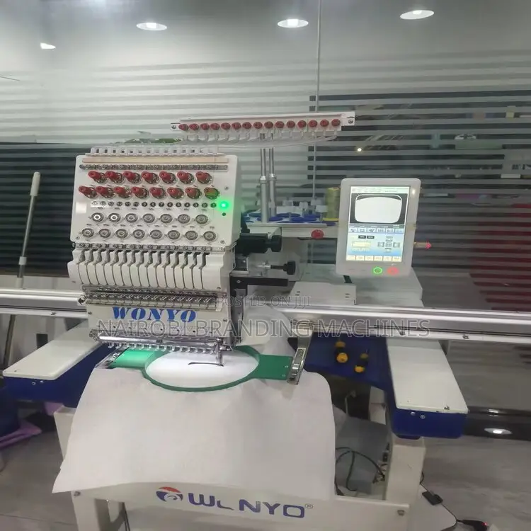 12 Needle Single Head Computerized Programmable Embroidery Machine