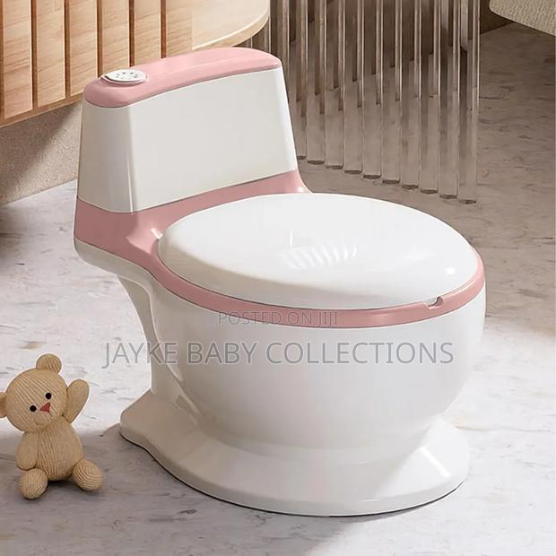Baby Potty Training Toilet – Realistic Soft Seat - thumbnail 5