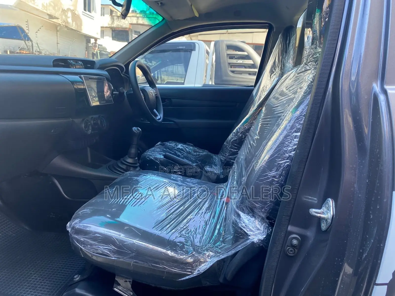 Toyota Hilux 2018 Gray