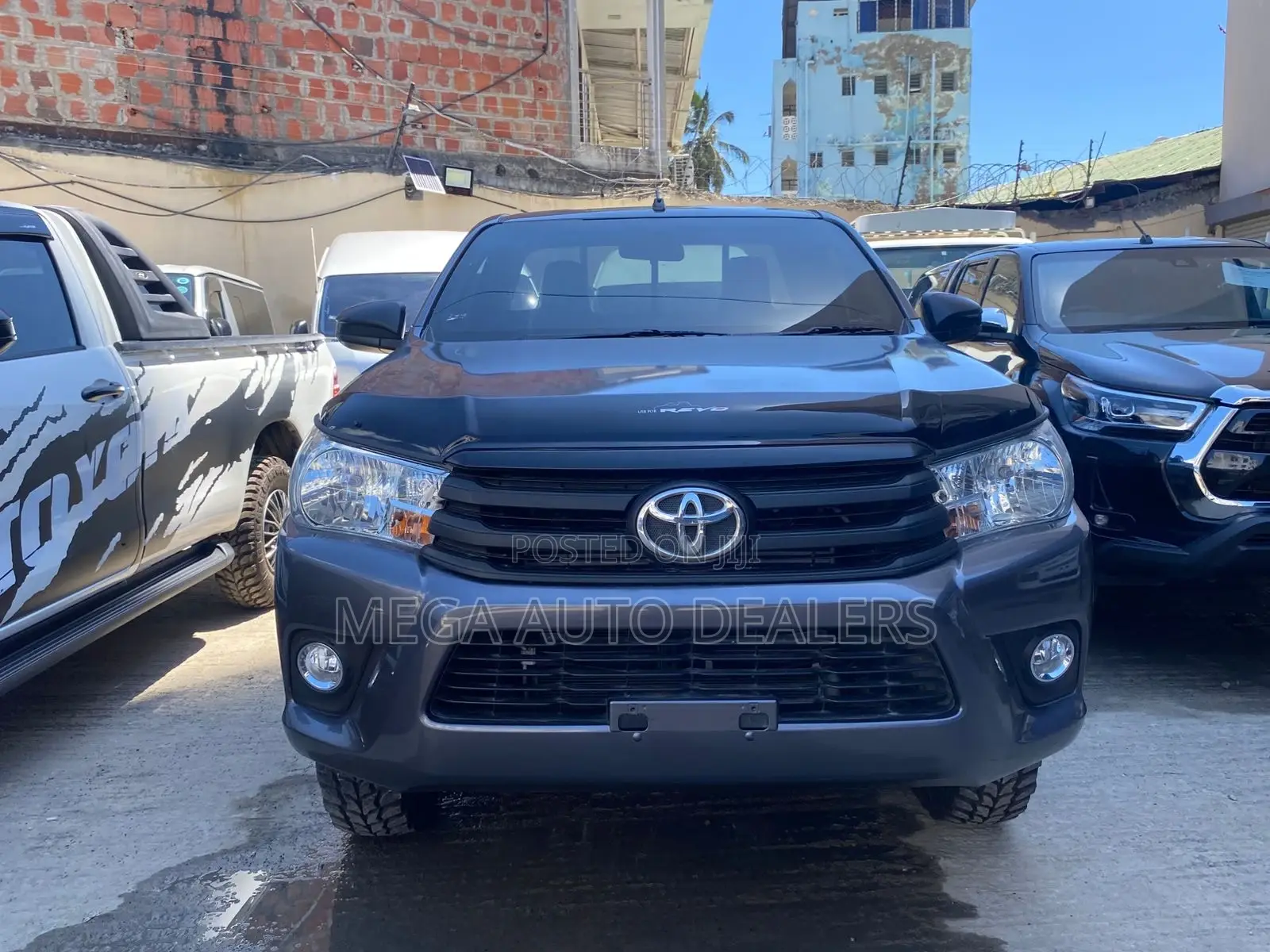 Toyota Hilux 2018 Gray
