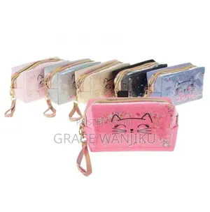 *Meow Makeup Pouch