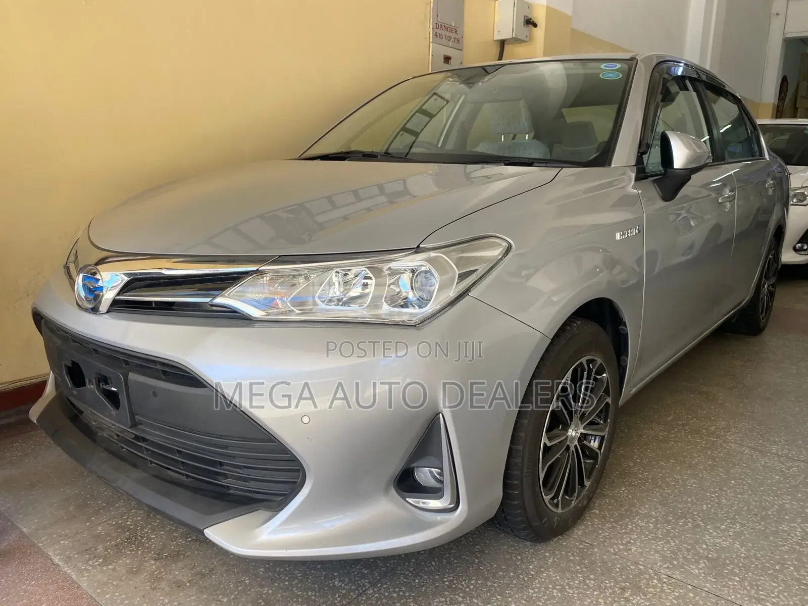 Toyota Axio 2018 Silver