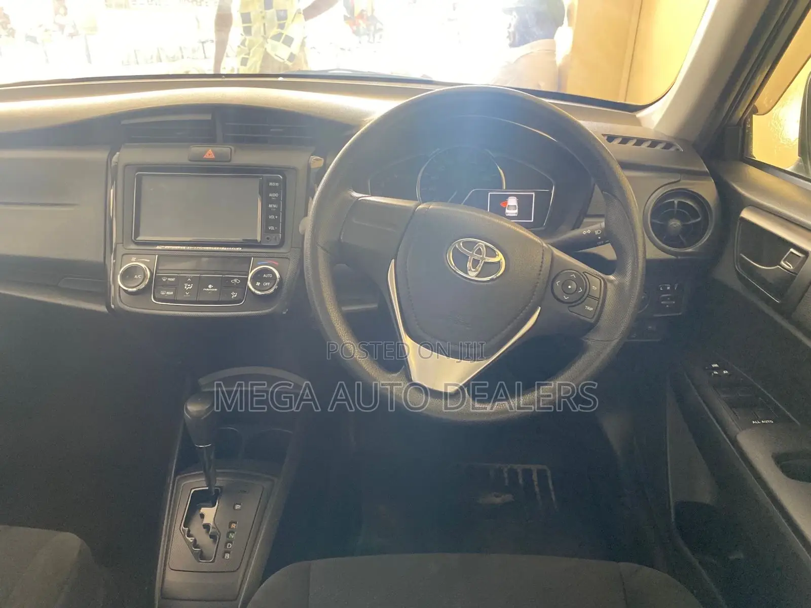 Toyota Axio 2018 Silver