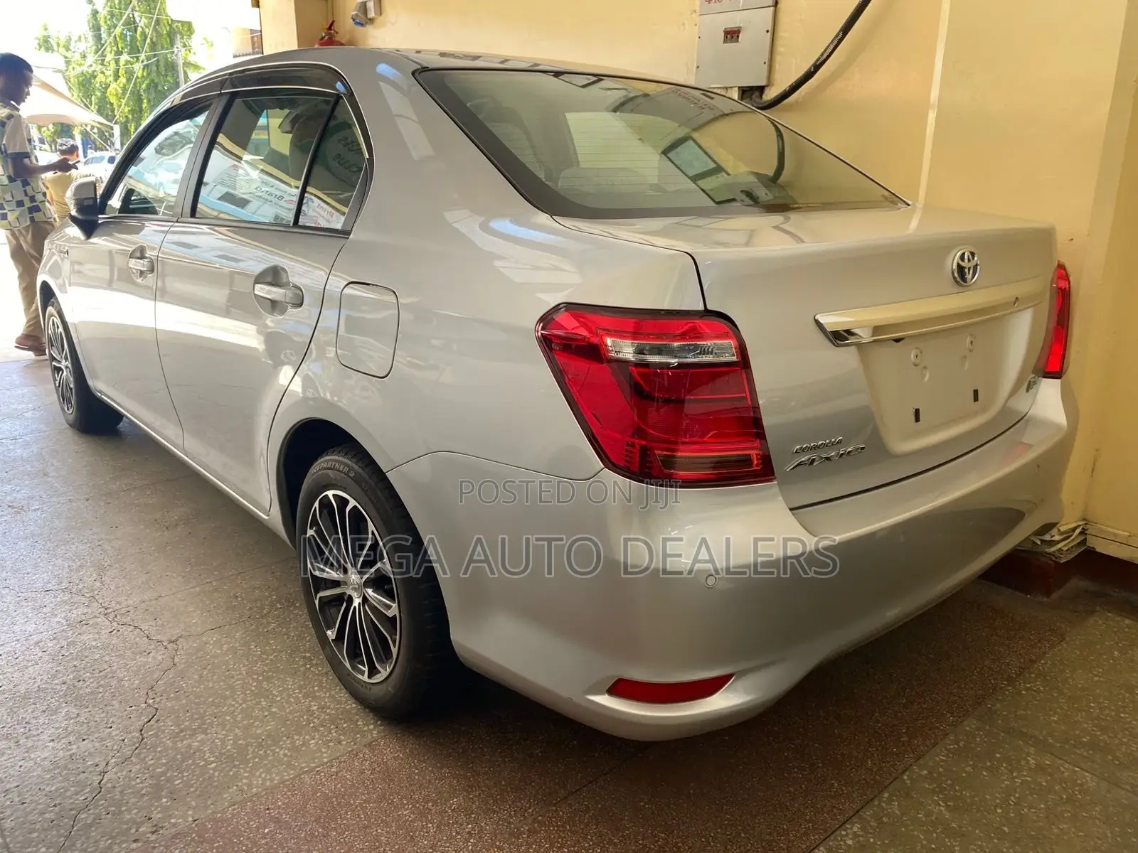 Toyota Axio 2018 Silver