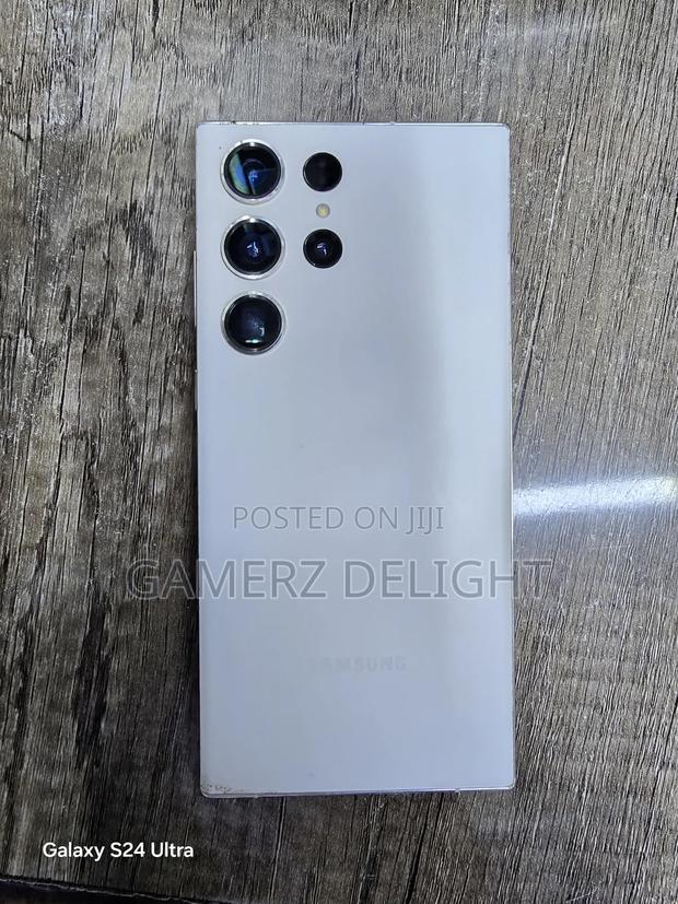 S23 Ultra Screen - main view