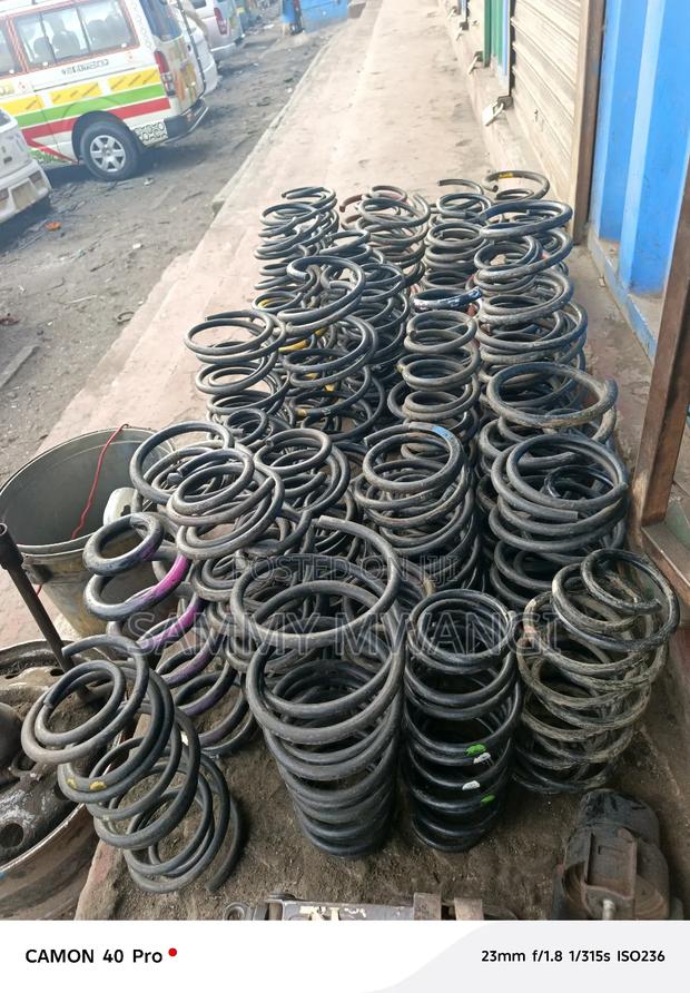 Honda Today Heavy Duty Coil Spring for Ground Clearance 2000each - thumbnail 2