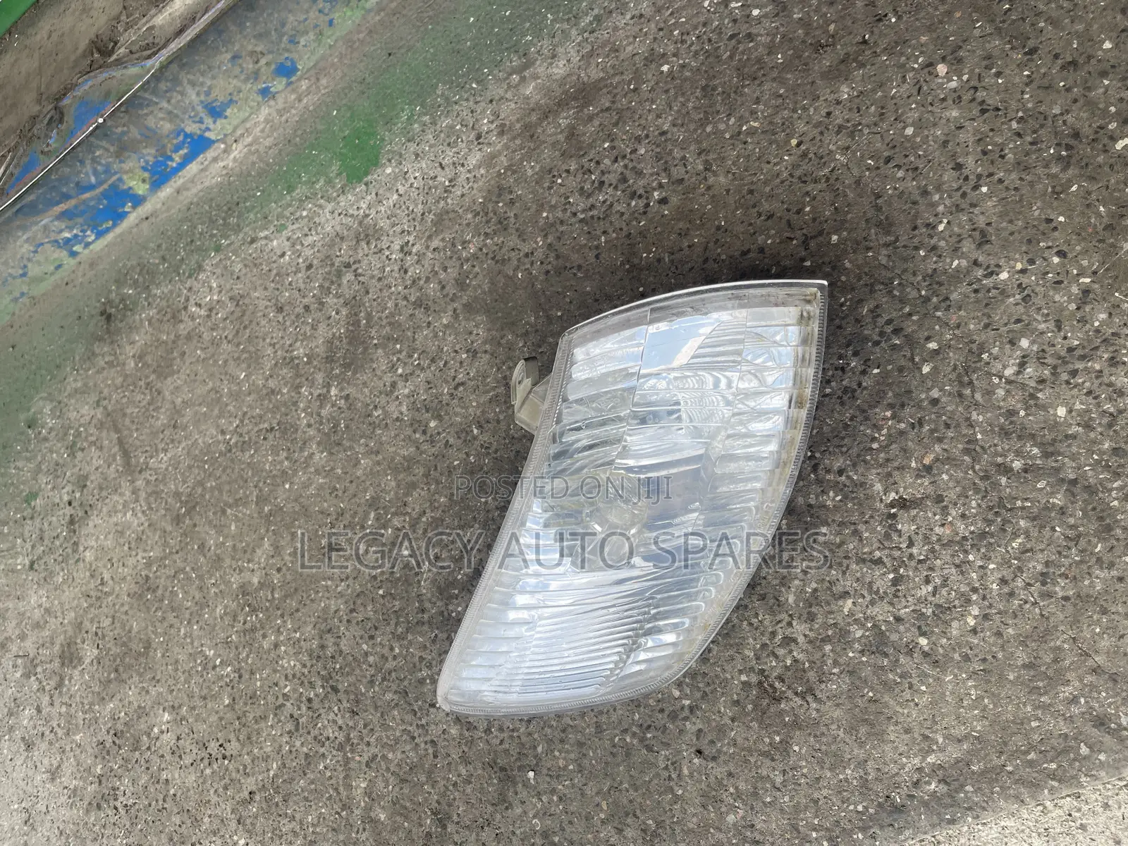 Toyota Premio Nyoka Cornerlight(Corner Lamp)