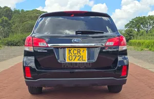 Subaru Outback 2012 Black