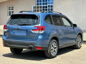Subaru Forester 2.5i Premium AWD 2018 Blue