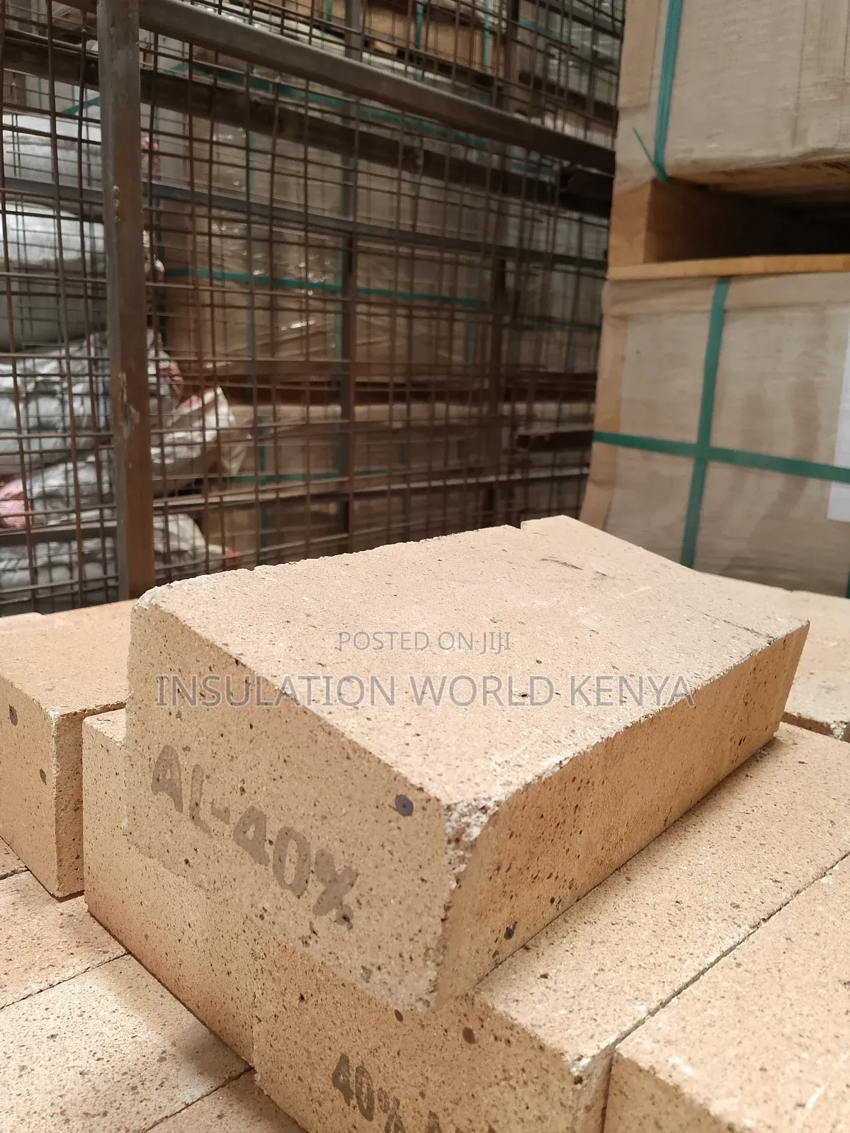 Industrial Side Arch Firebricks 40% (230mmx115mmx75/50mm)
