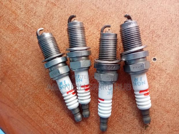 Subaru Legacy Br9 Spark Plugs
