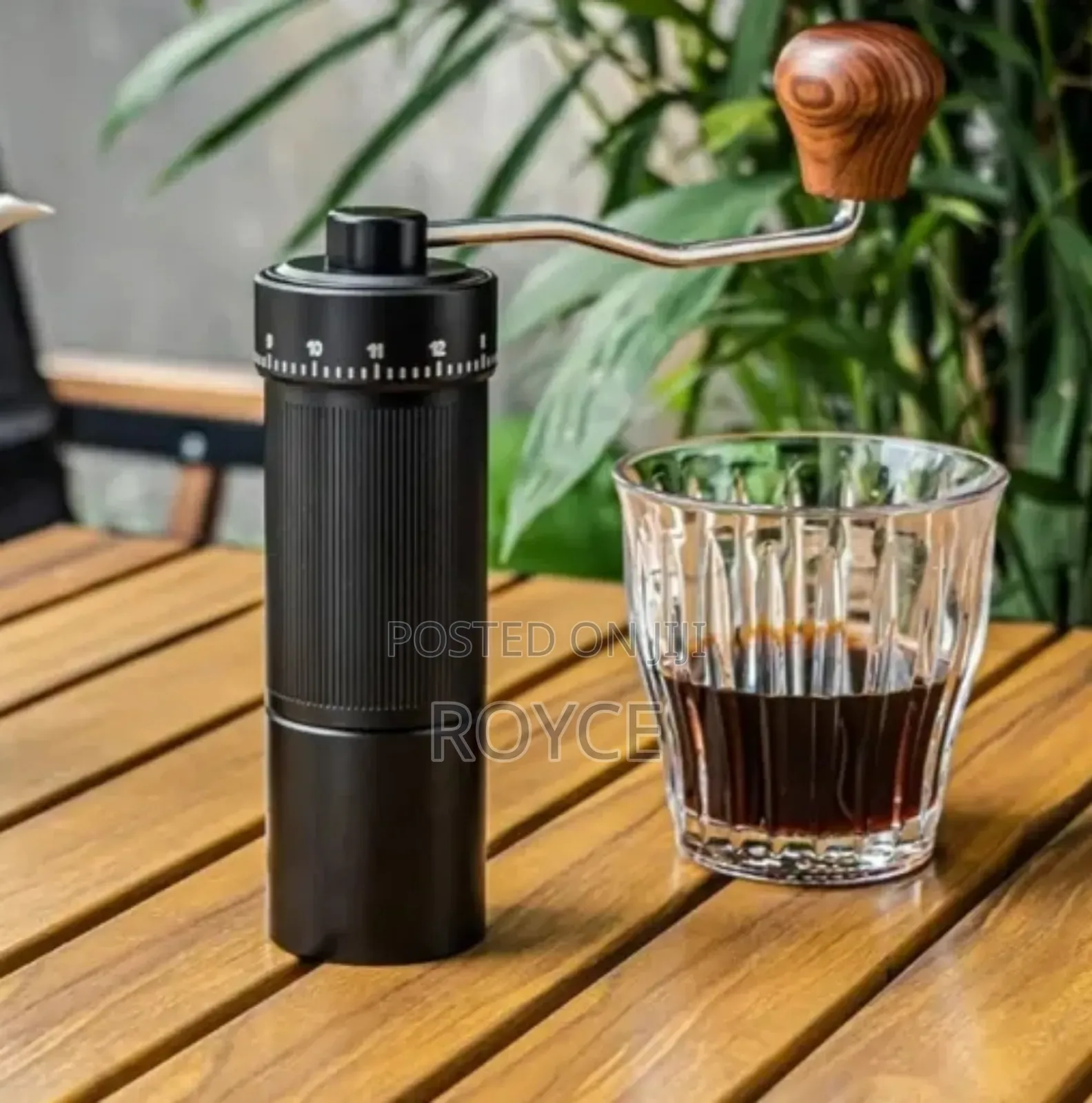Handheld Coffee Grinder With Stainless Steel Burr