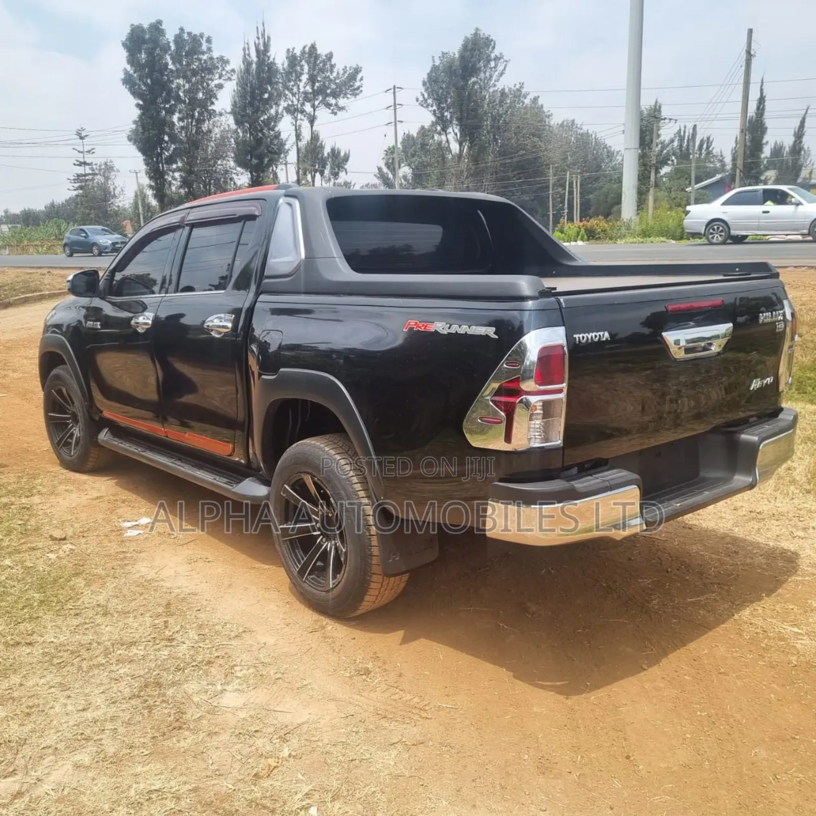 Toyota Hilux Revo Double Cab Deisel 2.4 AWD 2018 Black