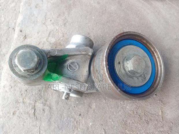 Subaru Forester Sg5 Engine Timing Velt Tentioner - main view