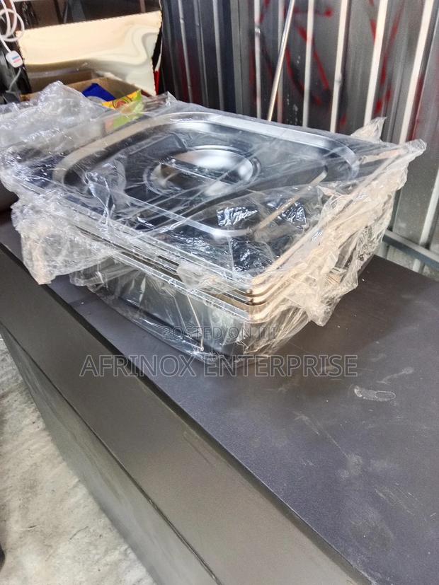 Food Warmer Inserts With a Lid - thumbnail 3