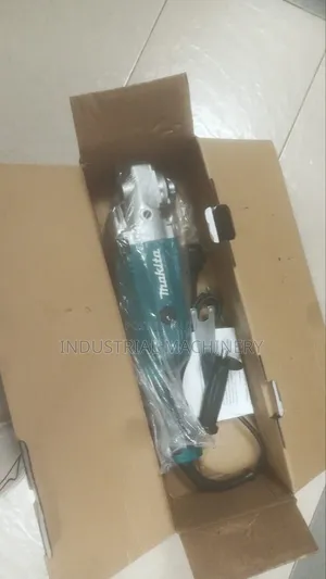 Makita Angle Grinder 9inches