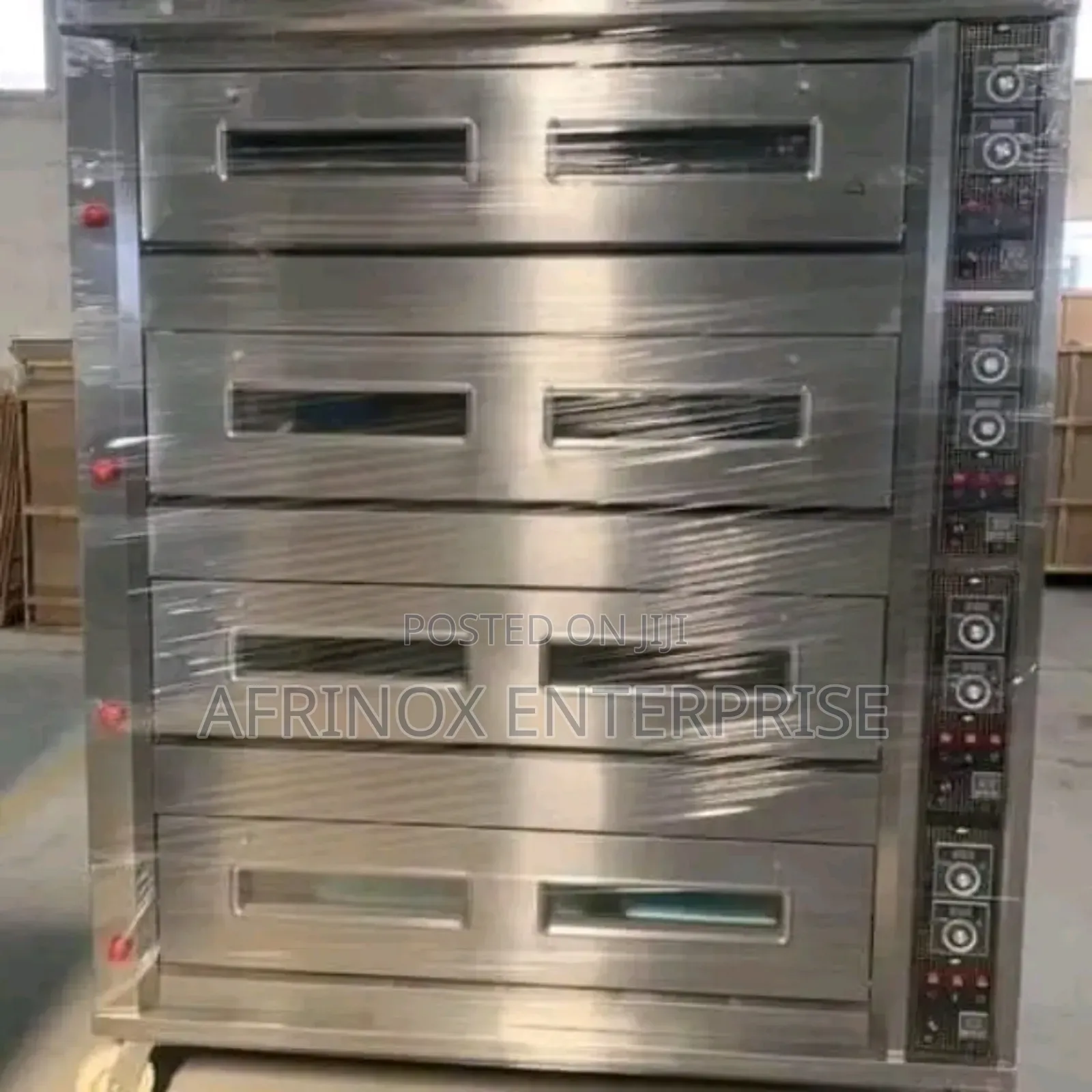3 Deck Commercial Baking Oven – Heavy Duty
High-Capacity Oven.