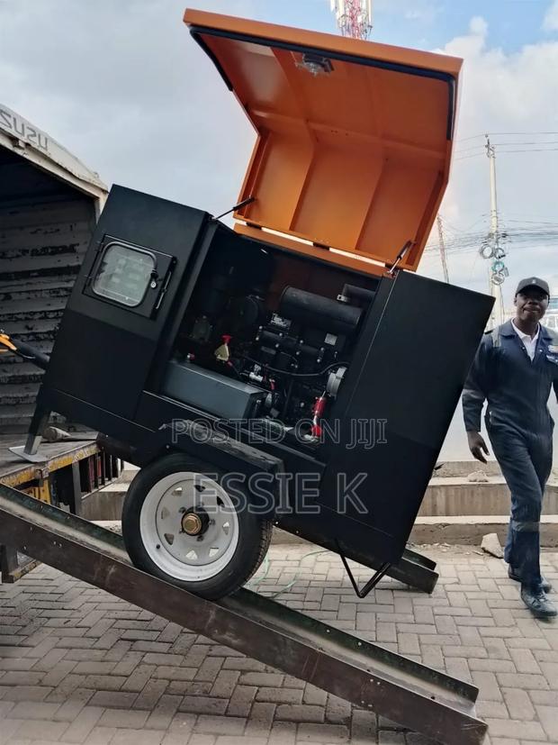 Heavy Duty Road Compressor - thumbnail 4