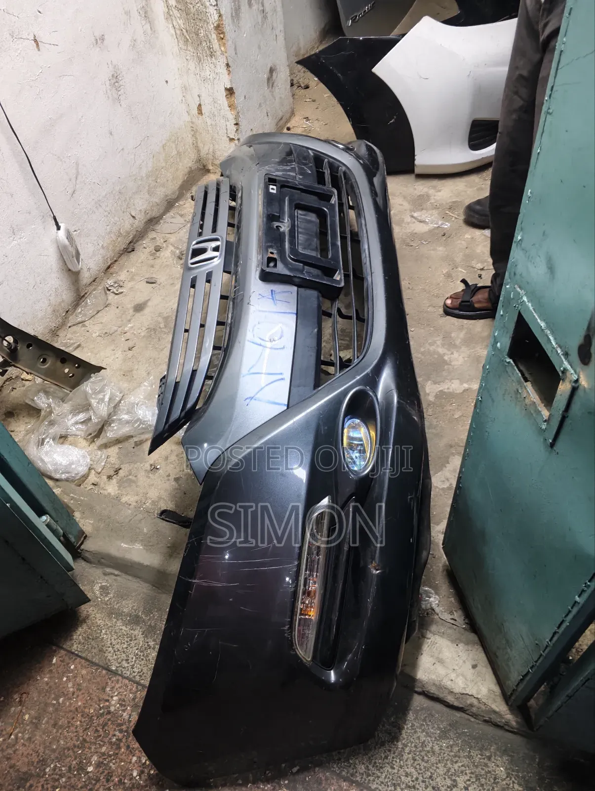 Honda Insight Front Bumper
