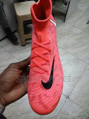 Nike Luna Phantom "Hyper Orange" Soccer Football Boots