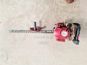 Gasoline Hedge Trimmer.