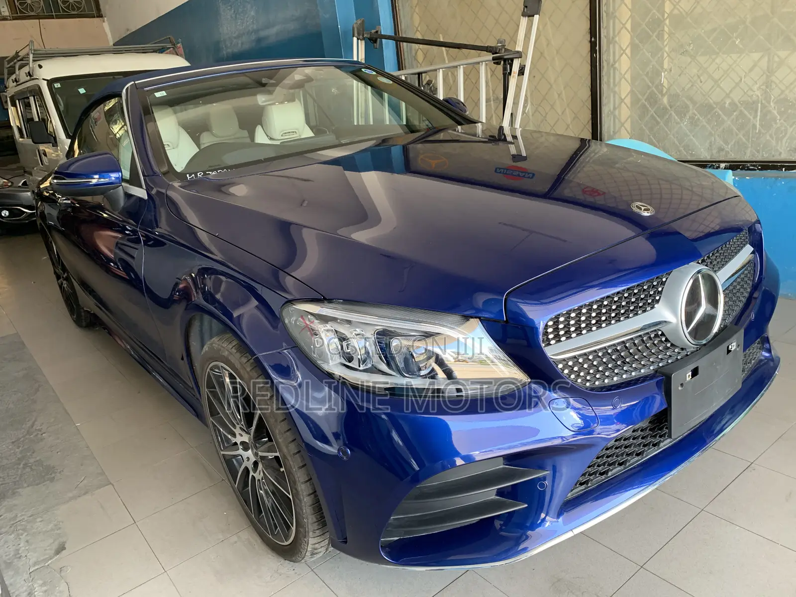 Mercedes-Benz C180 2018 Blue