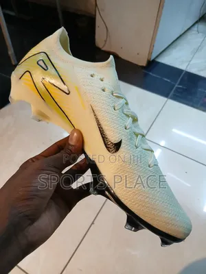 Air Zoom Elite "Beige/Black" Merc Vapor 16 Soccer Cleats