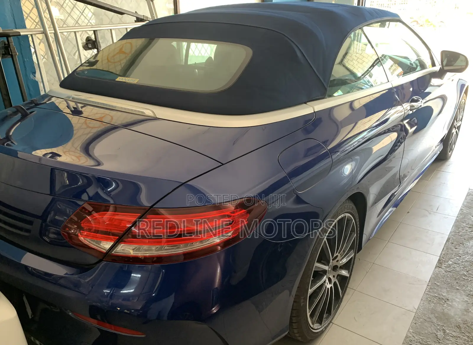 Mercedes-Benz C180 2018 Blue