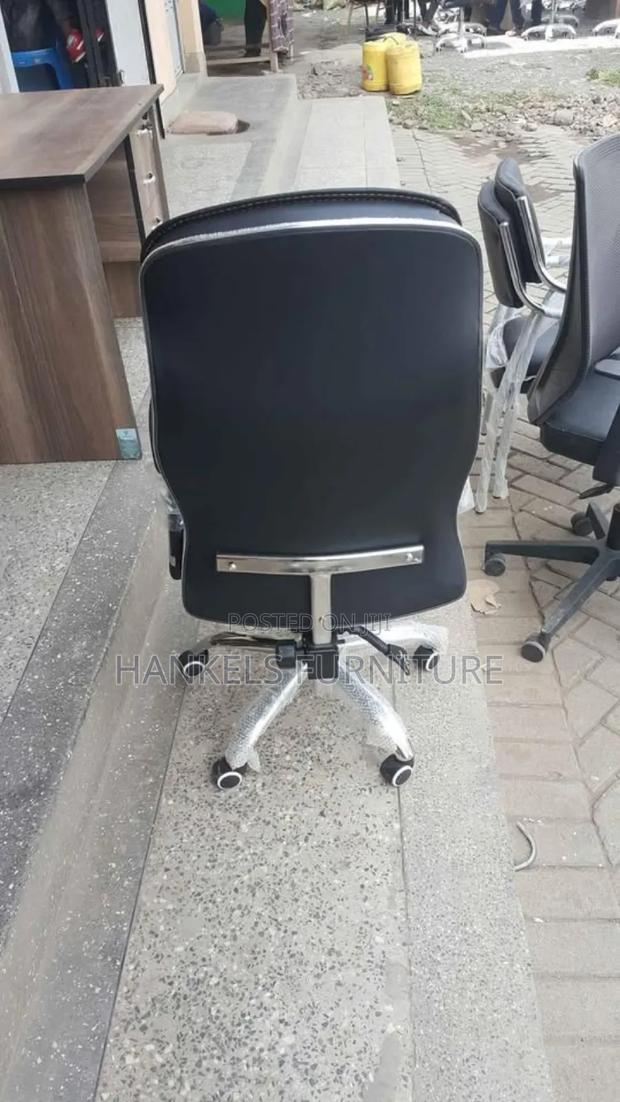 Leather High Back Orthopedic Office Chair - thumbnail 4