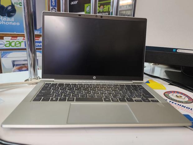 Laptop HP 630 16GB AMD Ryzen 5 SSD 256GB