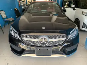 Mercedes-Benz C180 2018 Black