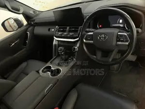 Toyota Land Cruiser 3.3 Diesel 4WD 2021 Black