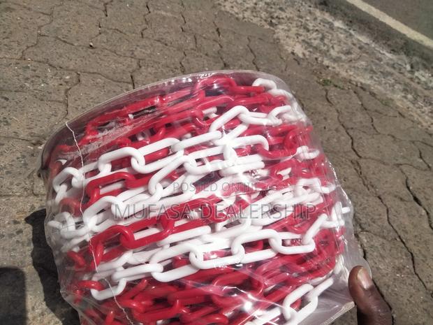 Plastic Chain(White&Red) - thumbnail 2