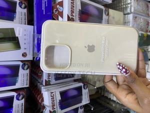 Telaso iPhone 13 Pro Max Liquid Silicone With Microfiber Lining - thumbnail 2