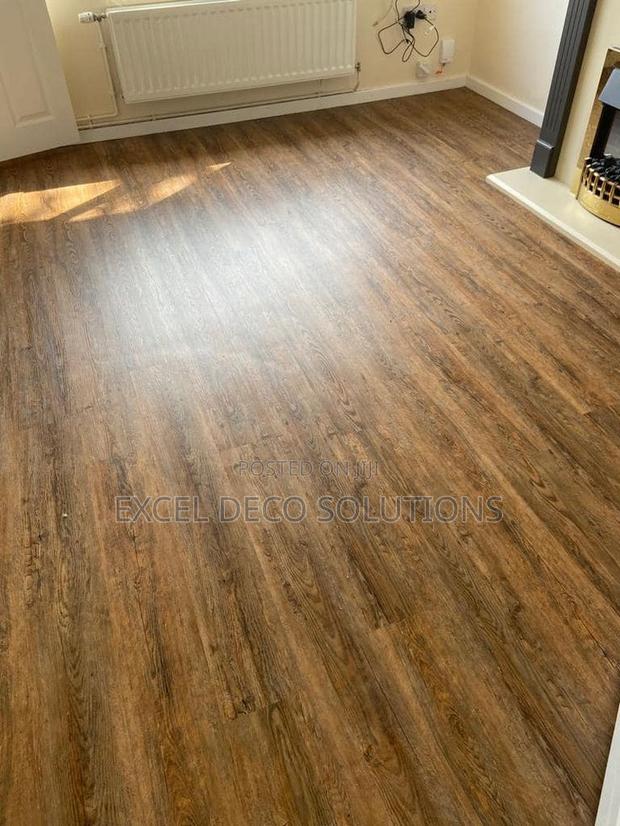 Stylish, Durable Budget-Friendly Laminate Floor Boards - main view