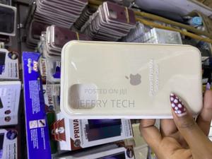 Miser Liquid Silicone iPhone 11 Pro Max Case With Microfiber Lining - thumbnail 2