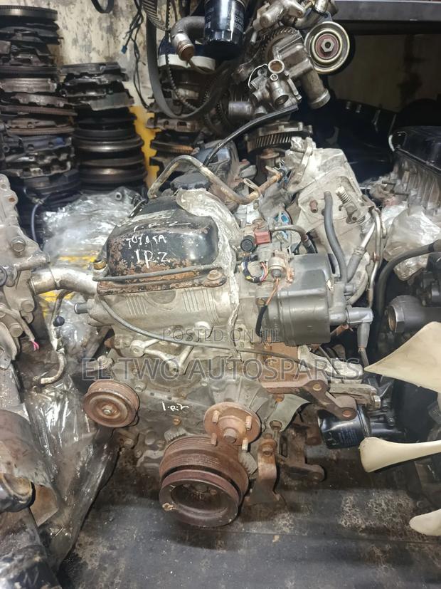 Hilux Irz Engine - main view