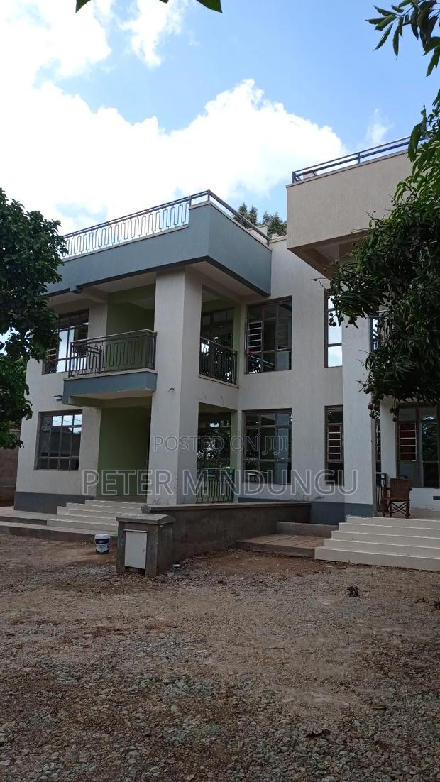 5bdrm Maisonette in Garden Estate, Nairobi Central for rent