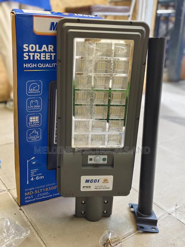 300watts Solar Street Light - thumbnail 3