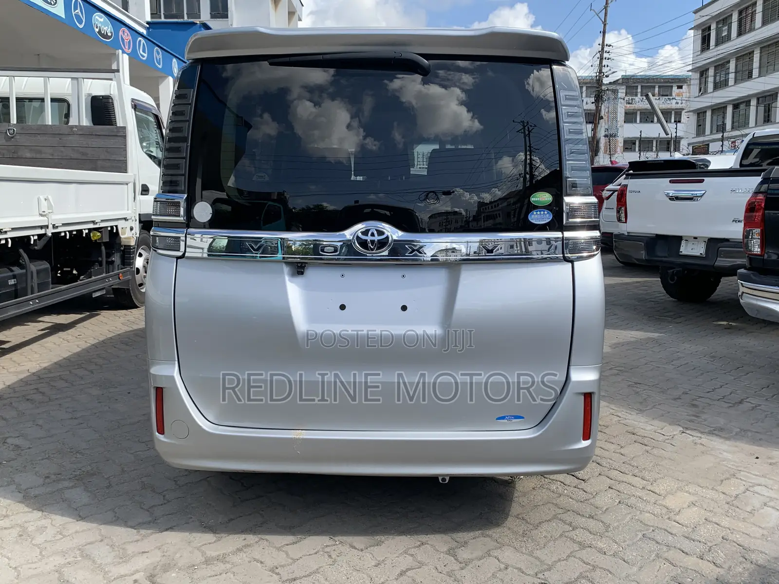 Toyota Voxy 2019 Silver