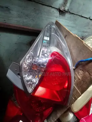 Toyota Ractis Backlight, Taillight 2012
