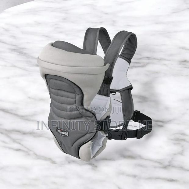Chico Baby Carrier - main view
