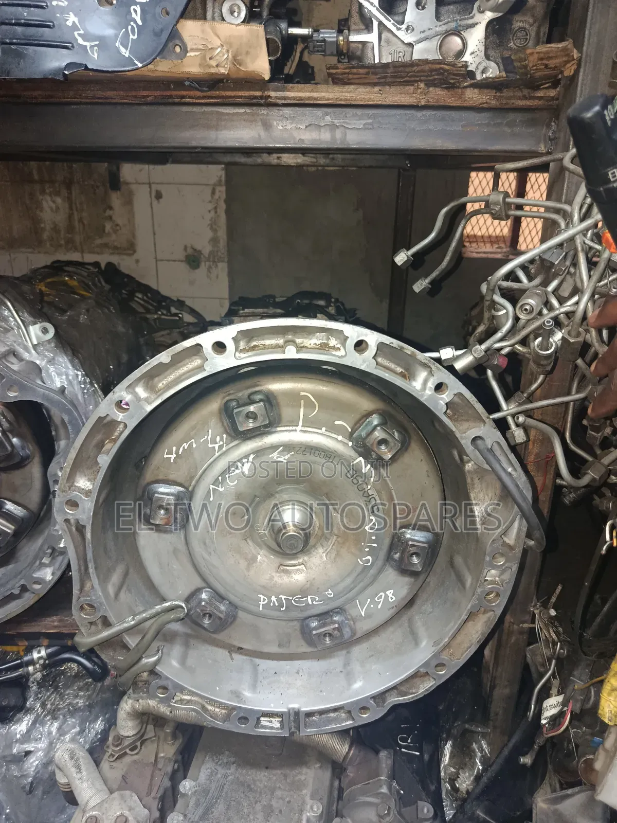 Mitsubishi Pajero V98 Gearbox