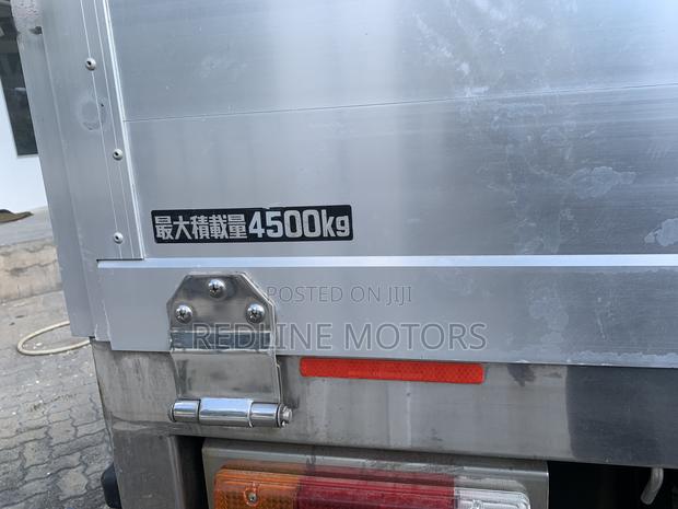 Toyota Dyna Lorry - thumbnail 6