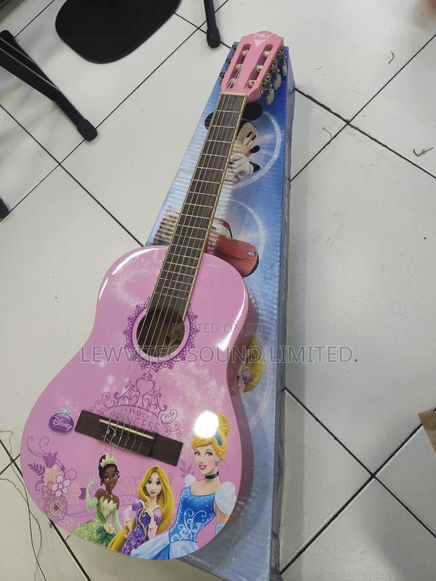 Classical Pink Keyboard - main view