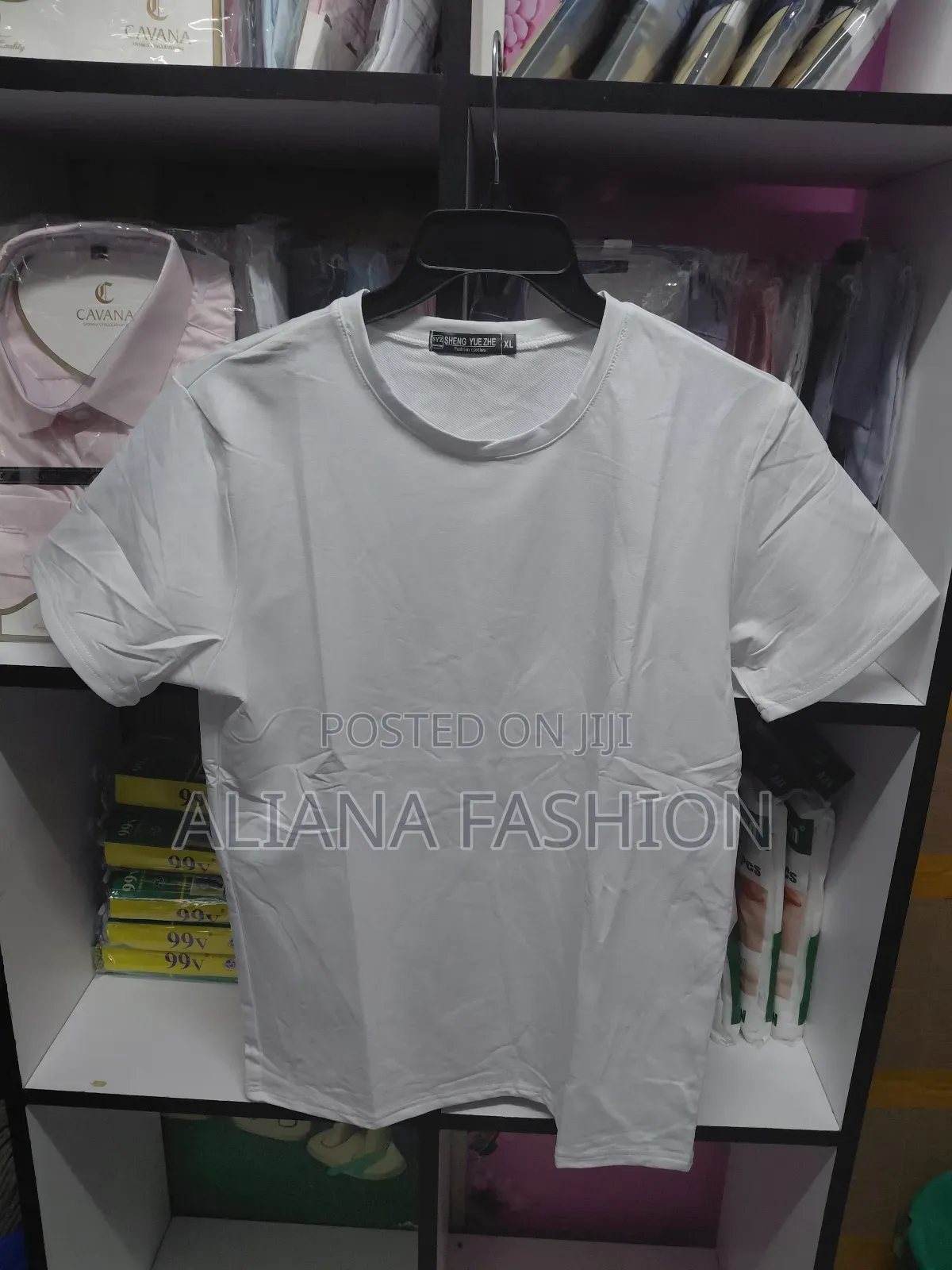 Plain T-Shirts White in Colour